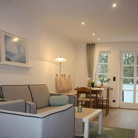 Am Ortenaupark Apartment